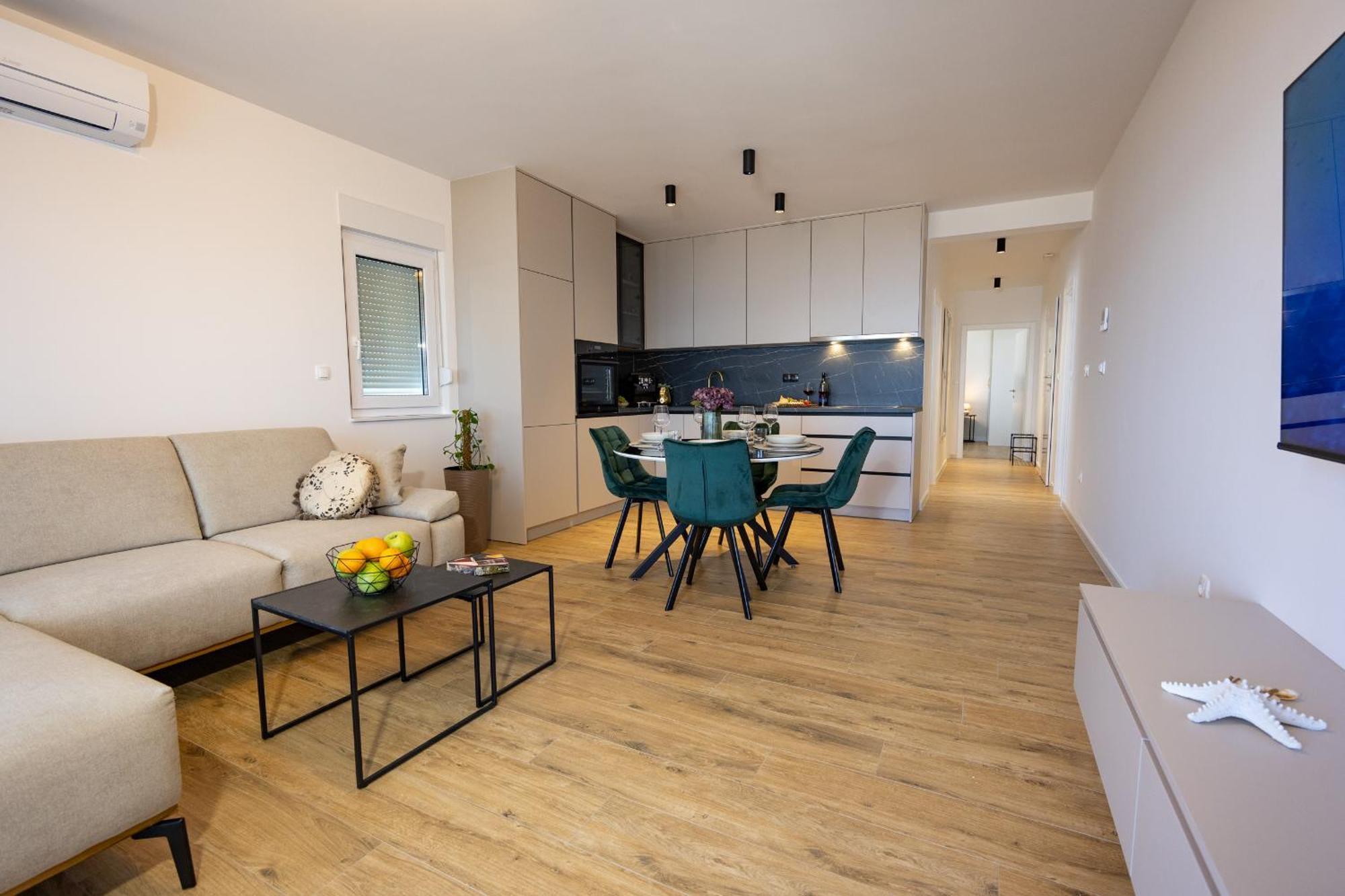 Apartment Kotisina J *